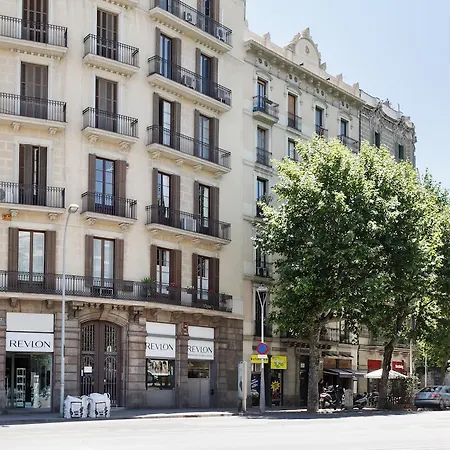 Apartment Lumine Sagrada Familia Barcelona
