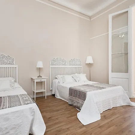 Apartment Lumine Sagrada Familia *