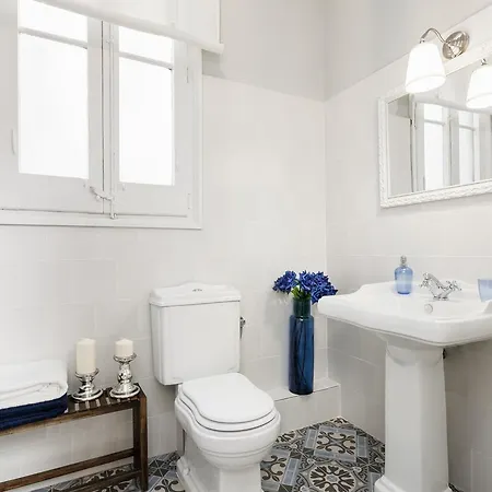 Apartment Lumine Sagrada Familia *